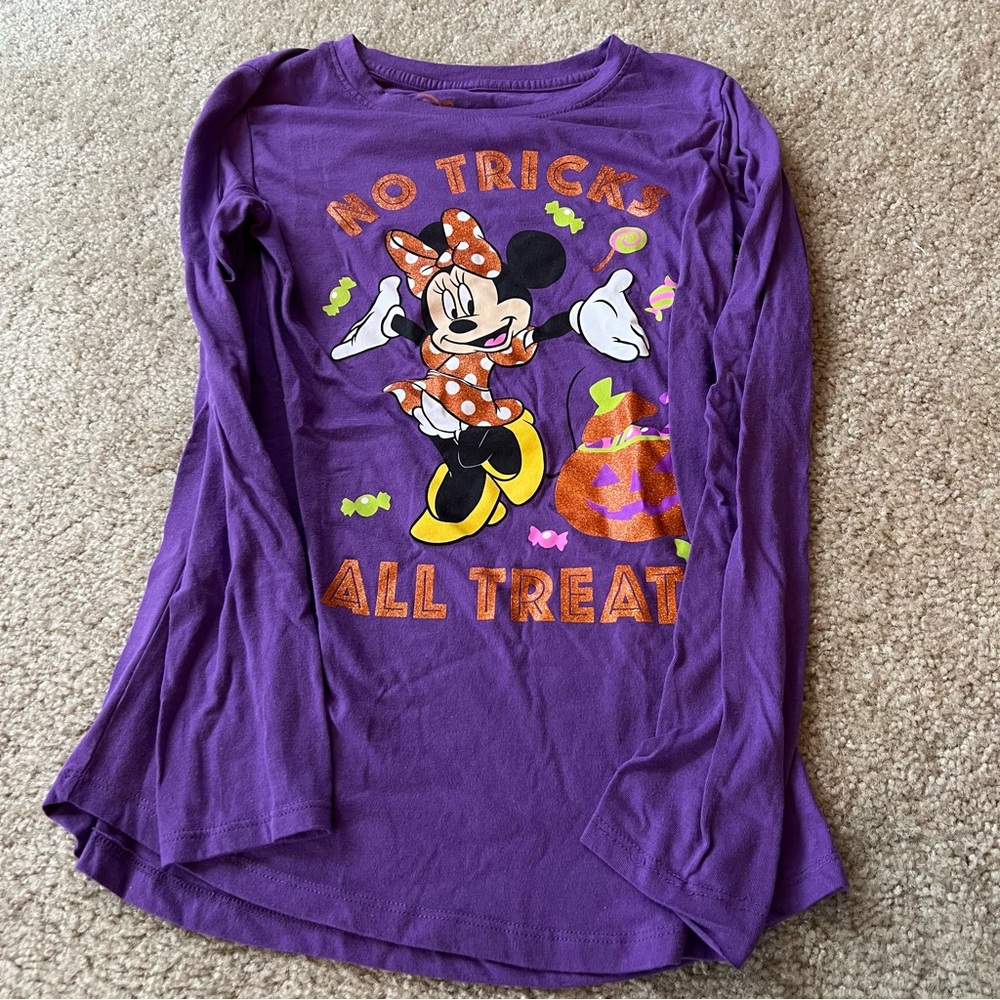 EUC Disney Halloween Shirt